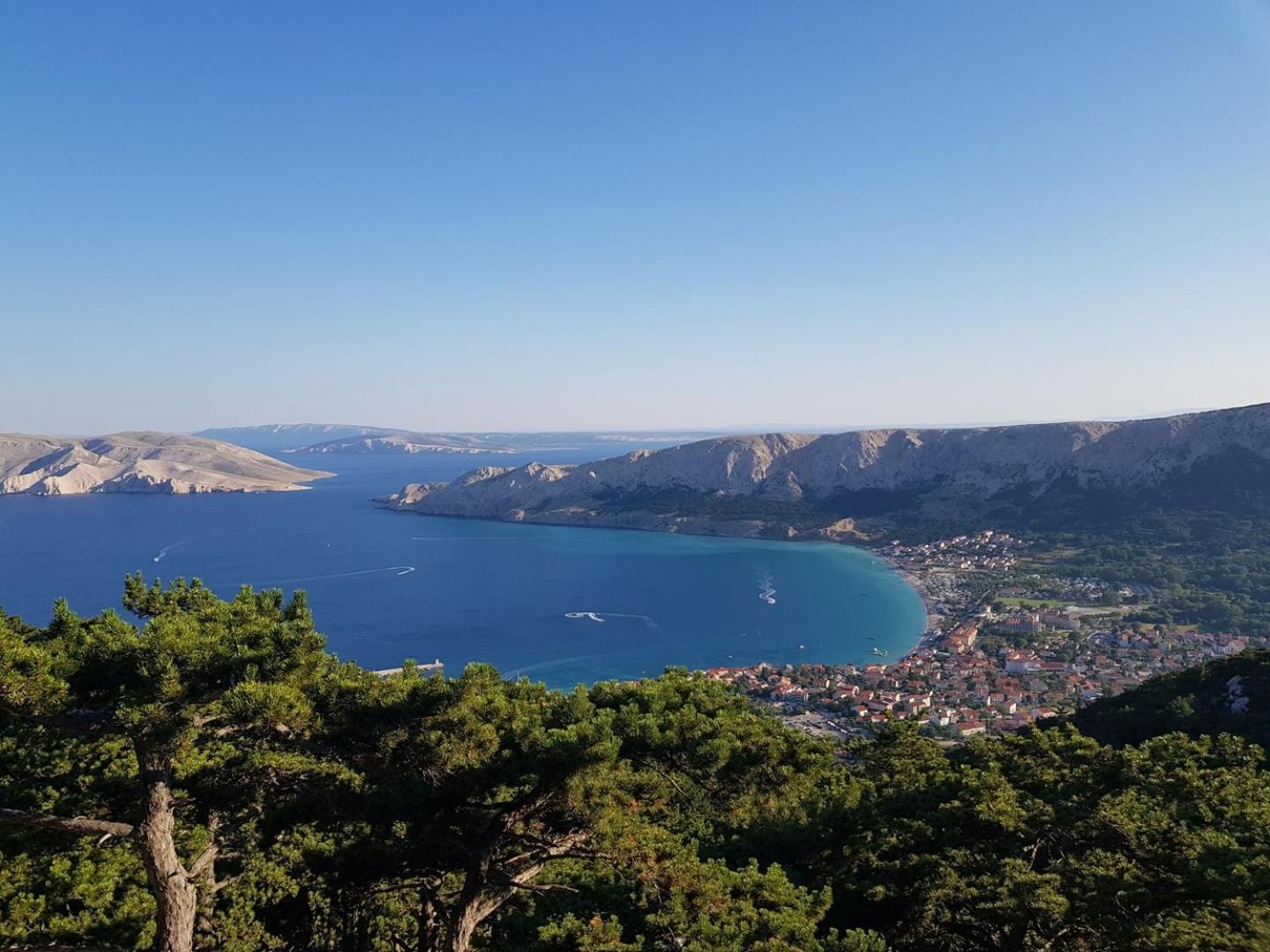 Apartments Klaric Baška Eksteriør bilde